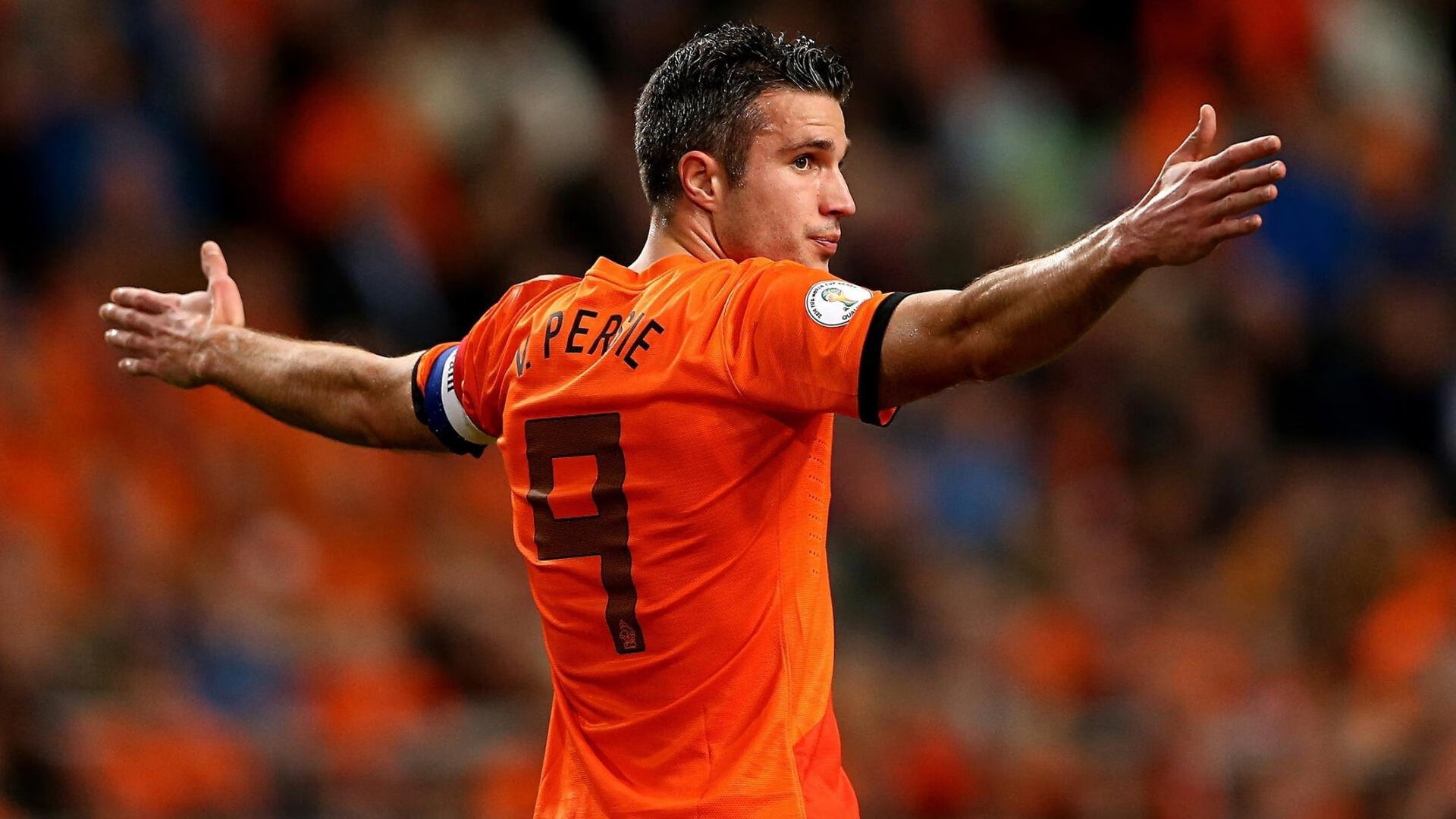 在一次NBA历史纪录比赛中,库里投中14个三分,刷新“单场远投”纪录!